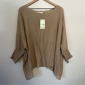 ee:some neutral tunic top NWT sz M